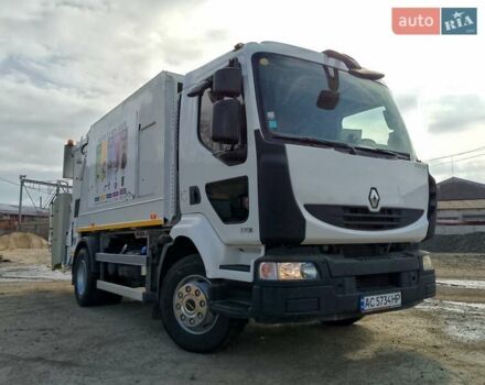 Білий Рено Мідлум, об'ємом двигуна 7.14 л та пробігом 220 тис. км за 53516 $, фото 1 на Automoto.ua