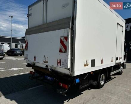 Белый Рено Мидлум, объемом двигателя 4.8 л и пробегом 113 тыс. км за 21500 $, фото 4 на Automoto.ua