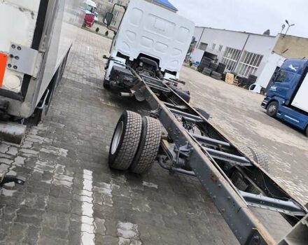 Белый Рено Мидлум, объемом двигателя 4.76 л и пробегом 386 тыс. км за 10400 $, фото 7 на Automoto.ua