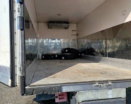Білий Рено Мідлум, об'ємом двигуна 5.13 л та пробігом 400 тис. км за 35000 $, фото 14 на Automoto.ua