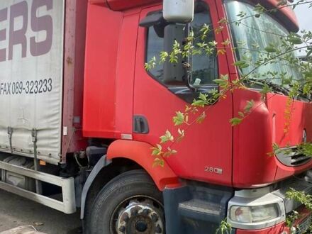 Красный Рено Мидлум, объемом двигателя 7.15 л и пробегом 700 тыс. км за 15000 $, фото 1 на Automoto.ua