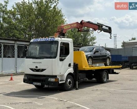 Рено Мідлум, об'ємом двигуна 6.2 л та пробігом 400 тис. км за 35000 $, фото 20 на Automoto.ua