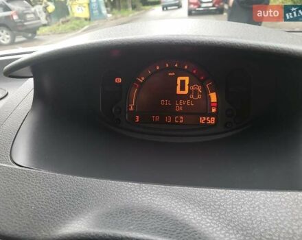 Белый Рено Модус, объемом двигателя 1.25 л и пробегом 165 тыс. км за 3200 $, фото 5 на Automoto.ua