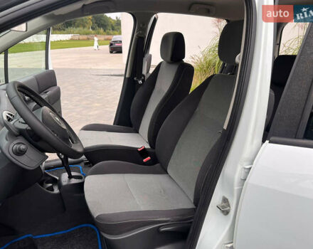 Білий Рено Модус, об'ємом двигуна 1.6 л та пробігом 196 тис. км за 6150 $, фото 9 на Automoto.ua