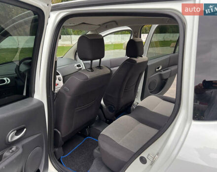 Білий Рено Модус, об'ємом двигуна 1.6 л та пробігом 196 тис. км за 6150 $, фото 13 на Automoto.ua