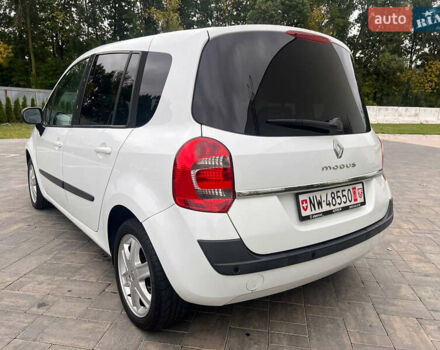 Білий Рено Модус, об'ємом двигуна 1.6 л та пробігом 196 тис. км за 6150 $, фото 3 на Automoto.ua