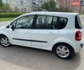Белый Рено Модус, объемом двигателя 1.1 л и пробегом 184 тыс. км за 5750 $, фото 16 на Automoto.ua