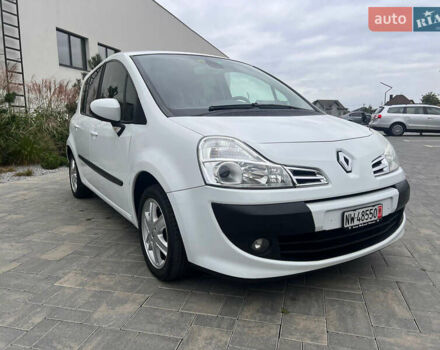 Білий Рено Модус, об'ємом двигуна 1.6 л та пробігом 196 тис. км за 6150 $, фото 1 на Automoto.ua