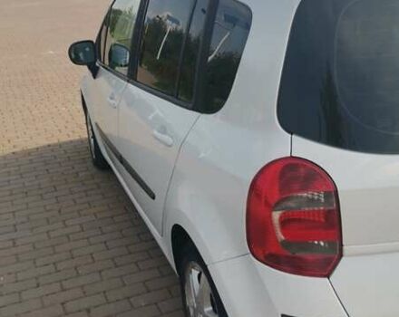 Белый Рено Модус, объемом двигателя 1.6 л и пробегом 260 тыс. км за 4800 $, фото 4 на Automoto.ua