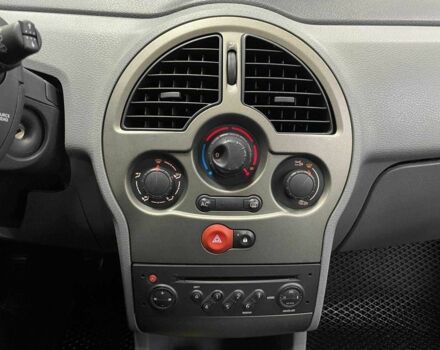 Білий Рено Модус, об'ємом двигуна 1.5 л та пробігом 202 тис. км за 3990 $, фото 17 на Automoto.ua