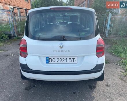 Белый Рено Модус, объемом двигателя 1.46 л и пробегом 264 тыс. км за 4900 $, фото 3 на Automoto.ua