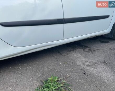 Белый Рено Модус, объемом двигателя 1.46 л и пробегом 264 тыс. км за 4900 $, фото 12 на Automoto.ua