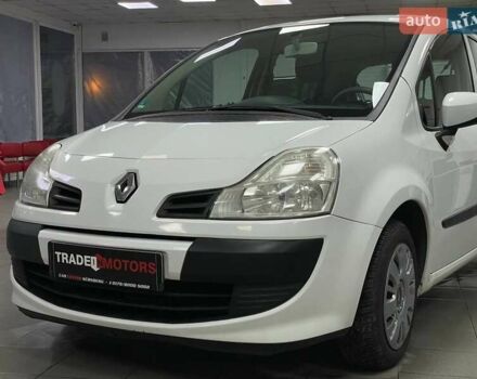 Білий Рено Модус, об'ємом двигуна 1.46 л та пробігом 202 тис. км за 3990 $, фото 4 на Automoto.ua