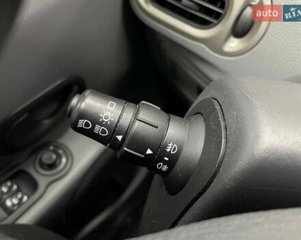 Білий Рено Модус, об'ємом двигуна 1.46 л та пробігом 202 тис. км за 3990 $, фото 19 на Automoto.ua