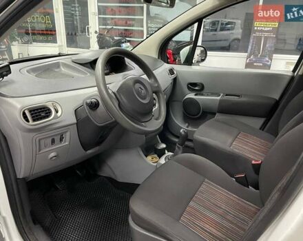 Білий Рено Модус, об'ємом двигуна 1.46 л та пробігом 202 тис. км за 3990 $, фото 15 на Automoto.ua