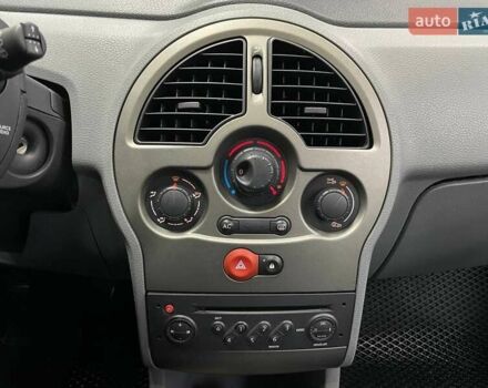 Білий Рено Модус, об'ємом двигуна 1.46 л та пробігом 202 тис. км за 3990 $, фото 26 на Automoto.ua