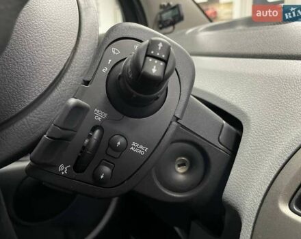 Білий Рено Модус, об'ємом двигуна 1.46 л та пробігом 202 тис. км за 3990 $, фото 23 на Automoto.ua