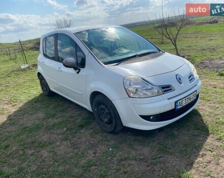 Білий Рено Модус, об'ємом двигуна 1.6 л та пробігом 147 тис. км за 7500 $, фото 3 на Automoto.ua