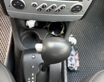 Белый Рено Модус, объемом двигателя 1.6 л и пробегом 135 тыс. км за 5800 $, фото 11 на Automoto.ua