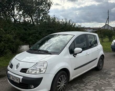 Белый Рено Модус, объемом двигателя 1.6 л и пробегом 135 тыс. км за 5800 $, фото 1 на Automoto.ua