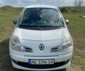Белый Рено Модус, объемом двигателя 1.6 л и пробегом 149 тыс. км за 6700 $, фото 1 на Automoto.ua