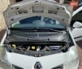 Белый Рено Модус, объемом двигателя 1.5 л и пробегом 323 тыс. км за 4850 $, фото 23 на Automoto.ua
