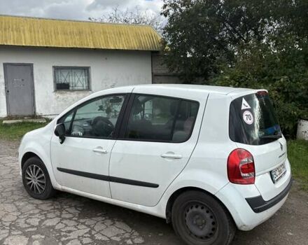 Белый Рено Модус, объемом двигателя 1.6 л и пробегом 135 тыс. км за 5800 $, фото 2 на Automoto.ua