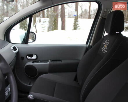 Белый Рено Модус, объемом двигателя 1.2 л и пробегом 127 тыс. км за 4990 $, фото 50 на Automoto.ua