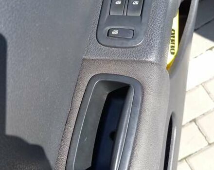 Белый Рено Модус, объемом двигателя 1.6 л и пробегом 162 тыс. км за 5999 $, фото 27 на Automoto.ua