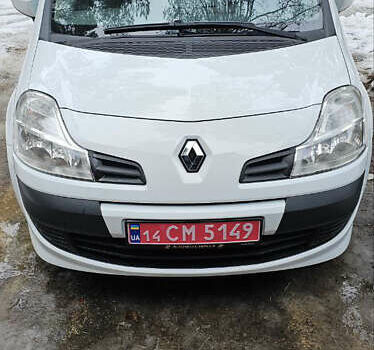 Белый Рено Модус, объемом двигателя 1.2 л и пробегом 128 тыс. км за 5250 $, фото 3 на Automoto.ua