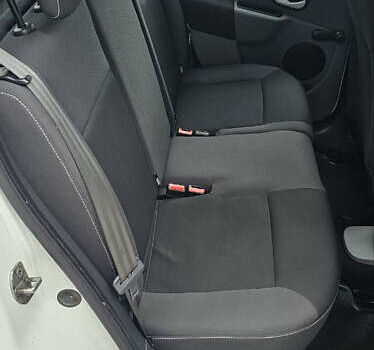 Белый Рено Модус, объемом двигателя 1.2 л и пробегом 128 тыс. км за 5250 $, фото 16 на Automoto.ua