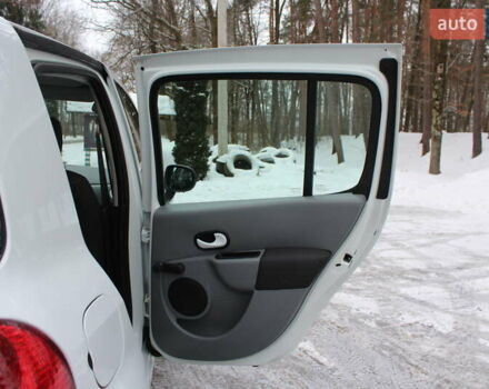 Белый Рено Модус, объемом двигателя 1.2 л и пробегом 127 тыс. км за 4990 $, фото 79 на Automoto.ua