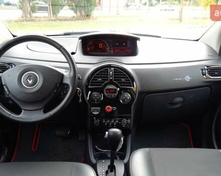 Белый Рено Модус, объемом двигателя 1.6 л и пробегом 162 тыс. км за 5999 $, фото 11 на Automoto.ua