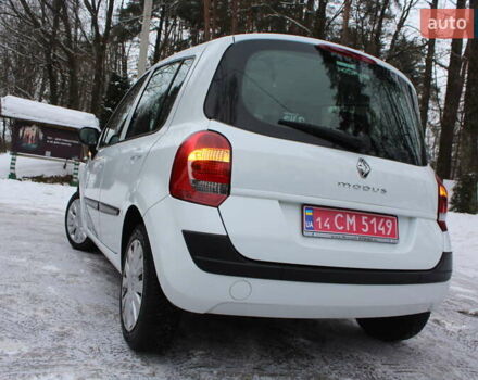 Белый Рено Модус, объемом двигателя 1.2 л и пробегом 127 тыс. км за 4990 $, фото 24 на Automoto.ua