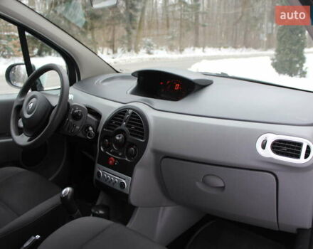 Белый Рено Модус, объемом двигателя 1.2 л и пробегом 127 тыс. км за 4990 $, фото 82 на Automoto.ua