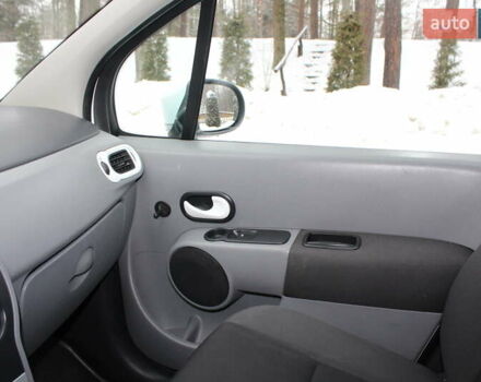 Белый Рено Модус, объемом двигателя 1.2 л и пробегом 127 тыс. км за 4990 $, фото 64 на Automoto.ua