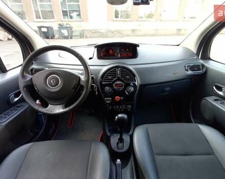 Белый Рено Модус, объемом двигателя 1.6 л и пробегом 162 тыс. км за 6999 $, фото 10 на Automoto.ua