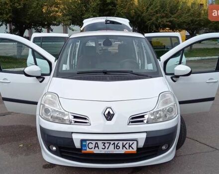 Белый Рено Модус, объемом двигателя 1.6 л и пробегом 162 тыс. км за 5999 $, фото 4 на Automoto.ua