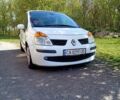 Белый Рено Модус, объемом двигателя 1.6 л и пробегом 146 тыс. км за 4550 $, фото 1 на Automoto.ua