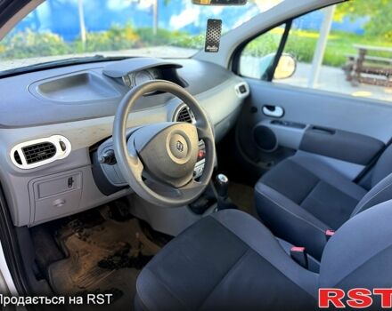 Белый Рено Модус, объемом двигателя 1.1 л и пробегом 130 тыс. км за 4950 $, фото 6 на Automoto.ua