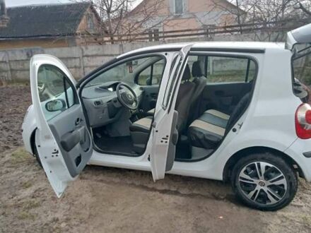 Рено Модус 2007 в Ровно на Automoto.ua Белый Рено Модус, объемом двигателя 1.15 л и пробегом 150 тыс. км за 4000 $, фото 1 на Automoto.ua
