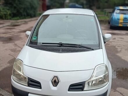 Білий Рено Модус, об'ємом двигуна 1.2 л та пробігом 200 тис. км за 4500 $, фото 1 на Automoto.ua