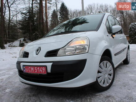 Белый Рено Модус, объемом двигателя 1.2 л и пробегом 127 тыс. км за 4990 $, фото 1 на Automoto.ua