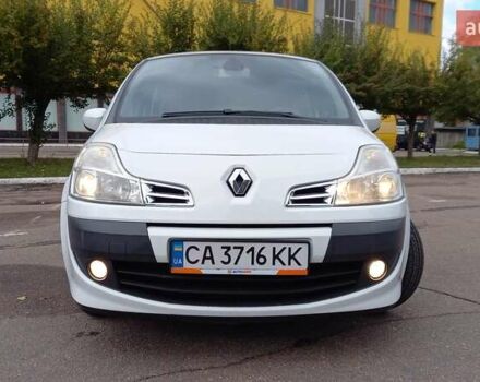 Белый Рено Модус, объемом двигателя 1.6 л и пробегом 162 тыс. км за 5999 $, фото 1 на Automoto.ua