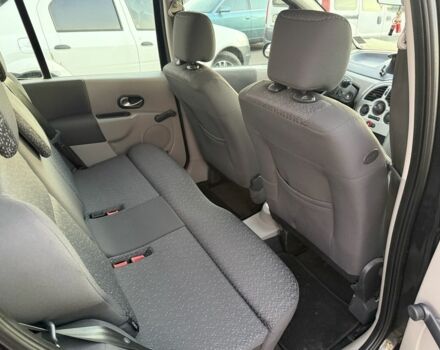 Черный Рено Модус, объемом двигателя 1.1 л и пробегом 133 тыс. км за 3700 $, фото 5 на Automoto.ua