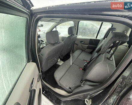 Чорний Рено Модус, об'ємом двигуна 1.15 л та пробігом 135 тис. км за 3900 $, фото 7 на Automoto.ua