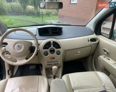 Чорний Рено Модус, об'ємом двигуна 1.6 л та пробігом 165 тис. км за 5890 $, фото 8 на Automoto.ua