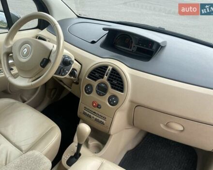 Чорний Рено Модус, об'ємом двигуна 1.6 л та пробігом 165 тис. км за 5890 $, фото 6 на Automoto.ua