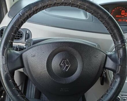 Черный Рено Модус, объемом двигателя 1.6 л и пробегом 210 тыс. км за 4200 $, фото 4 на Automoto.ua