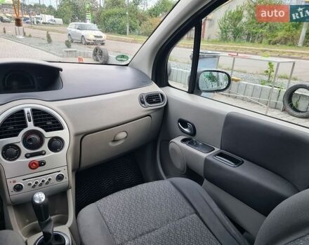 Черный Рено Модус, объемом двигателя 1.2 л и пробегом 181 тыс. км за 3400 $, фото 4 на Automoto.ua